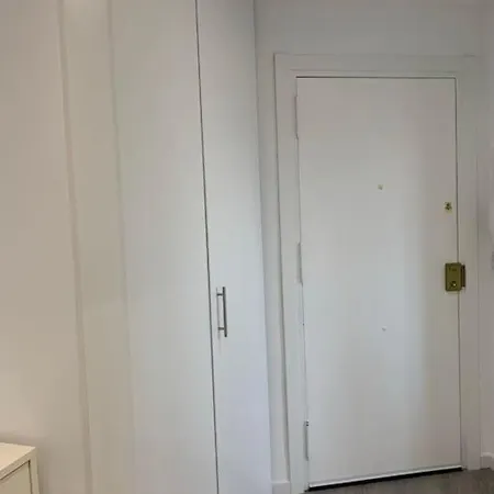 Con Encanto Y Piscina *