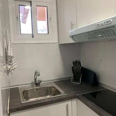 Con Encanto Y Piscina