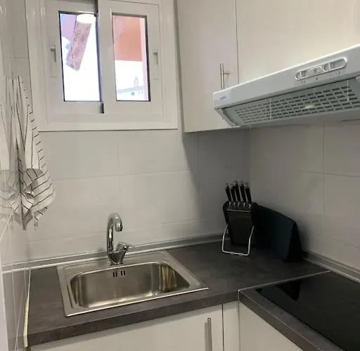 Con Encanto Y Piscina